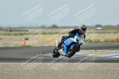 media/Apr-18-2025-TrackDaz (Fri) [[45f5874c44]]/C Group/Session 1 (Turn 7)/